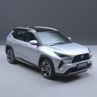 TOYOTA YARIS CROSS 1.5V